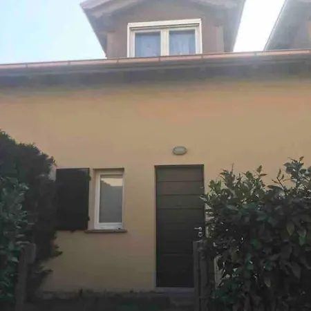 Casa Asia *